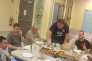 Repas d'après match avec les vétérans pour fêter la fin de la saison sportive !